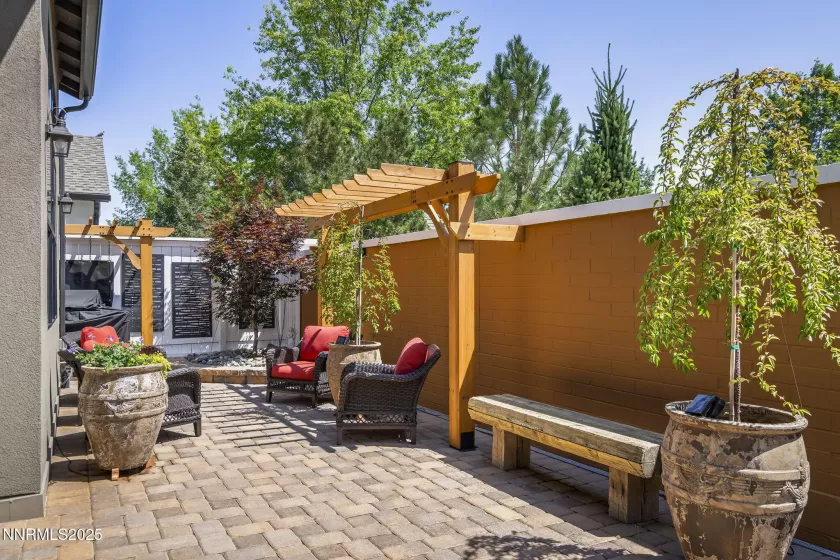 6122 Pleasant Oak, Reno, Nevada 89511, 3 Bedrooms Bedrooms, ,4 BathroomsBathrooms,Residential,Residential,Pleasant Oak,250052882