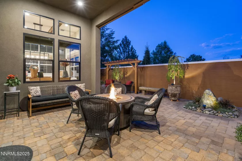 6122 Pleasant Oak, Reno, Nevada 89511, 3 Bedrooms Bedrooms, ,4 BathroomsBathrooms,Residential,Residential,Pleasant Oak,250052882