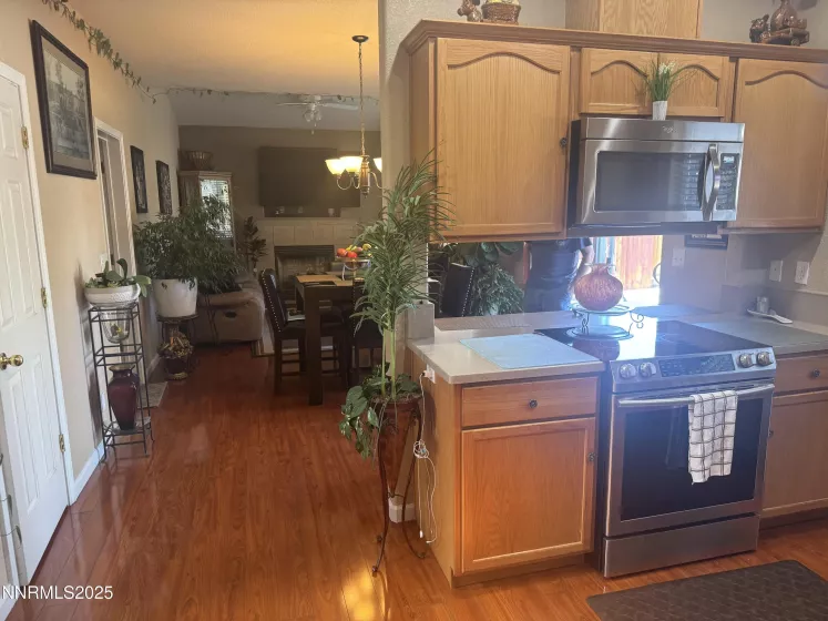 855 Sundance, Carson City, Nevada 89701, 4 Bedrooms Bedrooms, ,3 BathroomsBathrooms,Residential,Residential,Sundance,250052885