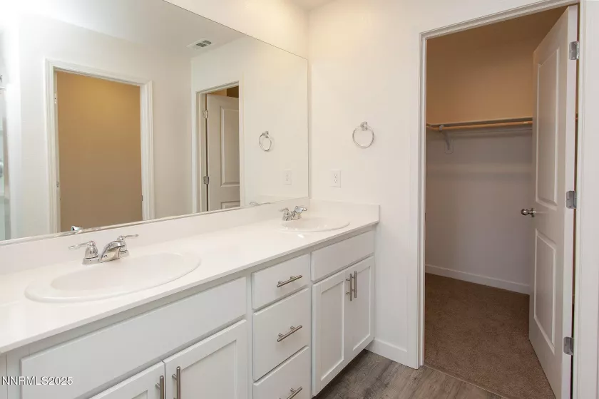 436 Summer Triangle, Reno, Nevada 89506, 4 Bedrooms Bedrooms, ,3 BathroomsBathrooms,Residential Lease,Manufactured,Summer Triangle,250052886