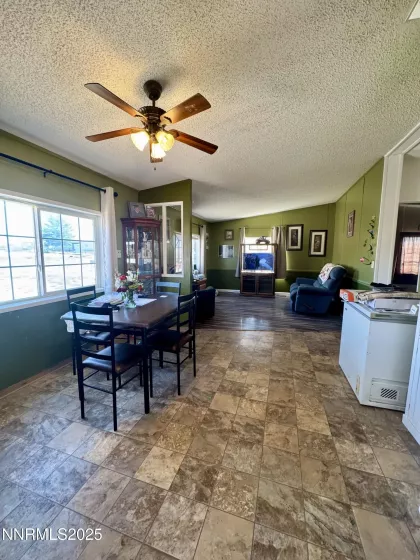 8360 Prairie Dog, Winnemucca, Nevada 89445, 3 Bedrooms Bedrooms, ,2 BathroomsBathrooms,Residential,Residential,Prairie Dog,250052824