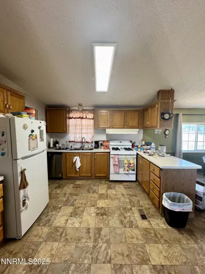8360 Prairie Dog, Winnemucca, Nevada 89445, 3 Bedrooms Bedrooms, ,2 BathroomsBathrooms,Residential,Residential,Prairie Dog,250052824