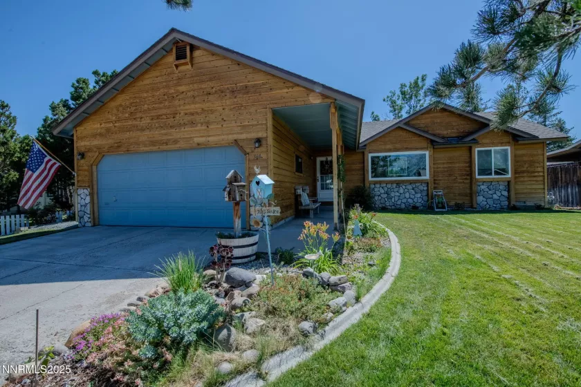 641 Long Valley, Gardnerville, Nevada 89460, 3 Bedrooms Bedrooms, ,2 BathroomsBathrooms,Residential,Residential,Long Valley,250052827
