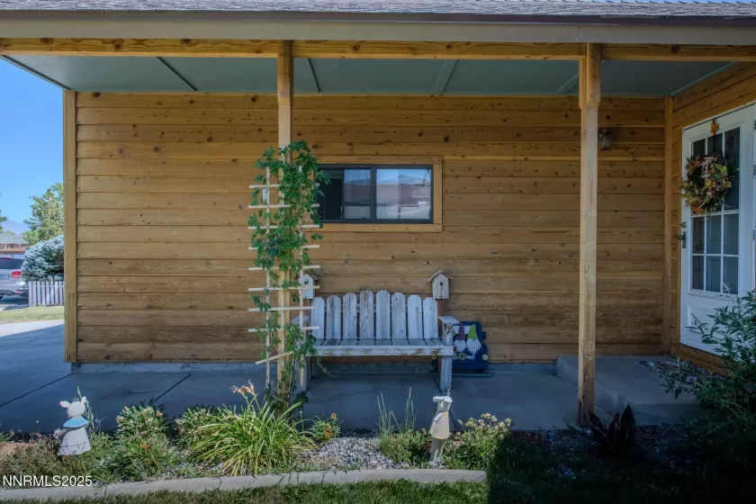 641 Long Valley, Gardnerville, Nevada 89460, 3 Bedrooms Bedrooms, ,2 BathroomsBathrooms,Residential,Residential,Long Valley,250052827