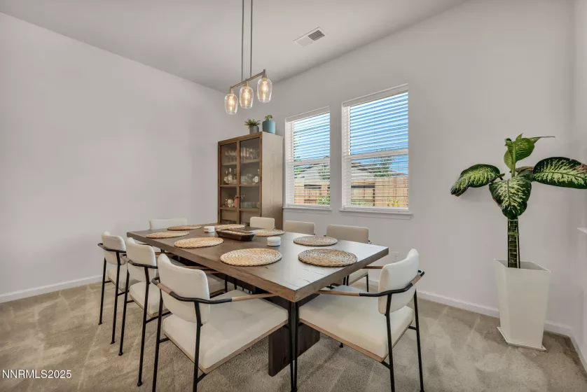 2180 Snoqualmie, Sparks, Nevada 89436, 3 Bedrooms Bedrooms, ,3 BathroomsBathrooms,Residential,Residential,Snoqualmie,250052834