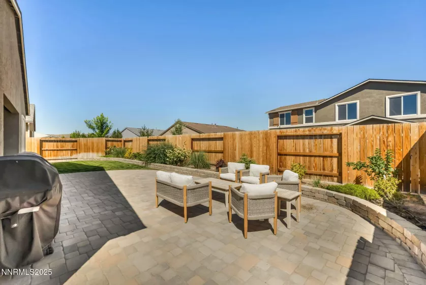 2180 Snoqualmie, Sparks, Nevada 89436, 3 Bedrooms Bedrooms, ,3 BathroomsBathrooms,Residential,Residential,Snoqualmie,250052834