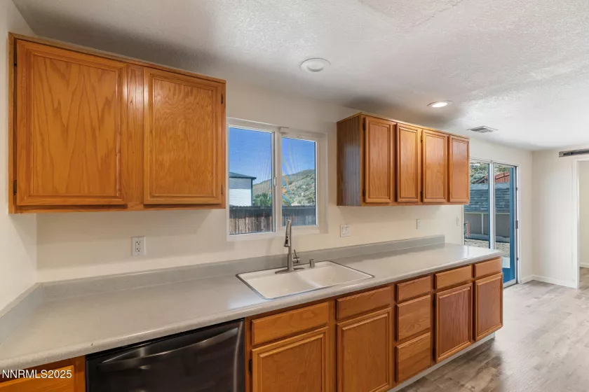 3290 White Lake, Reno, Nevada 89508, 3 Bedrooms Bedrooms, ,3 BathroomsBathrooms,Residential,Residential,White Lake,250052836