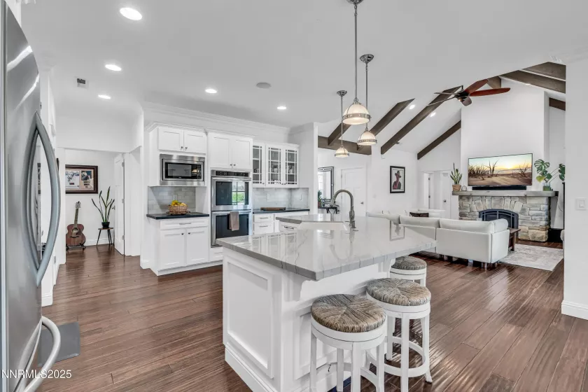 600 Artemesia, Gardnerville, Nevada 89460, 4 Bedrooms Bedrooms, ,4 BathroomsBathrooms,Residential,Residential,Artemesia,250052893