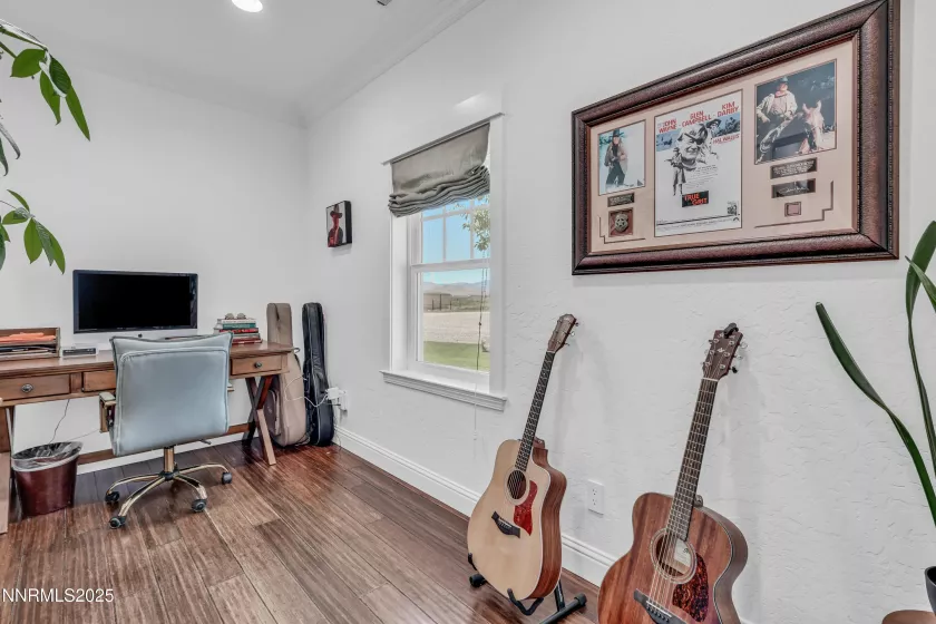 600 Artemesia, Gardnerville, Nevada 89460, 4 Bedrooms Bedrooms, ,4 BathroomsBathrooms,Residential,Residential,Artemesia,250052893