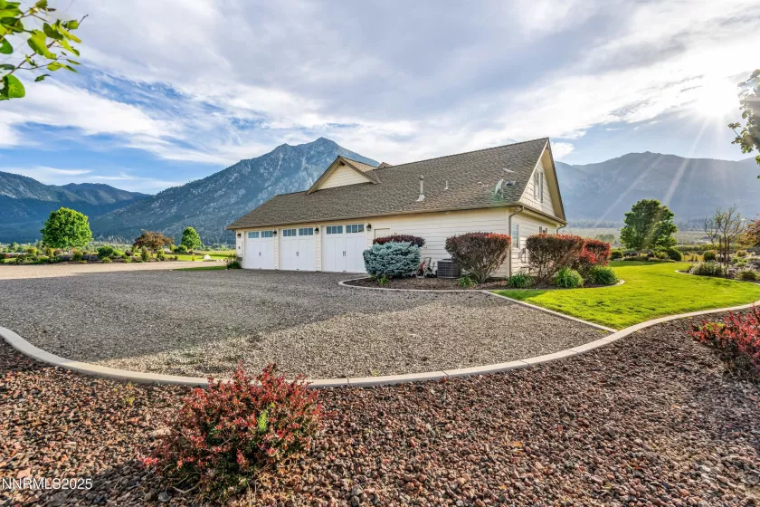 600 Artemesia, Gardnerville, Nevada 89460, 4 Bedrooms Bedrooms, ,4 BathroomsBathrooms,Residential,Residential,Artemesia,250052893