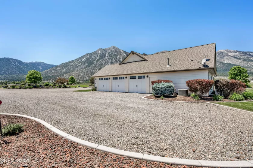 600 Artemesia, Gardnerville, Nevada 89460, 4 Bedrooms Bedrooms, ,4 BathroomsBathrooms,Residential,Residential,Artemesia,250052893