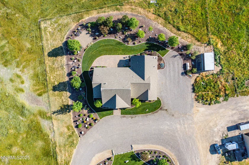 600 Artemesia, Gardnerville, Nevada 89460, 4 Bedrooms Bedrooms, ,4 BathroomsBathrooms,Residential,Residential,Artemesia,250052893