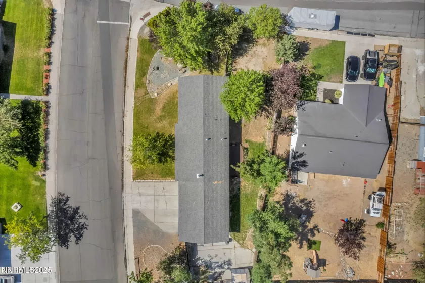 1419 Leonard, Gardnerville, Nevada 89460, 3 Bedrooms Bedrooms, ,2 BathroomsBathrooms,Residential,Residential,Leonard,250052894