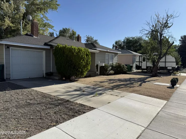 345 H, Sparks, Nevada 89431, 3 Bedrooms Bedrooms, ,2 BathroomsBathrooms,Residential,Residential,H,250052896