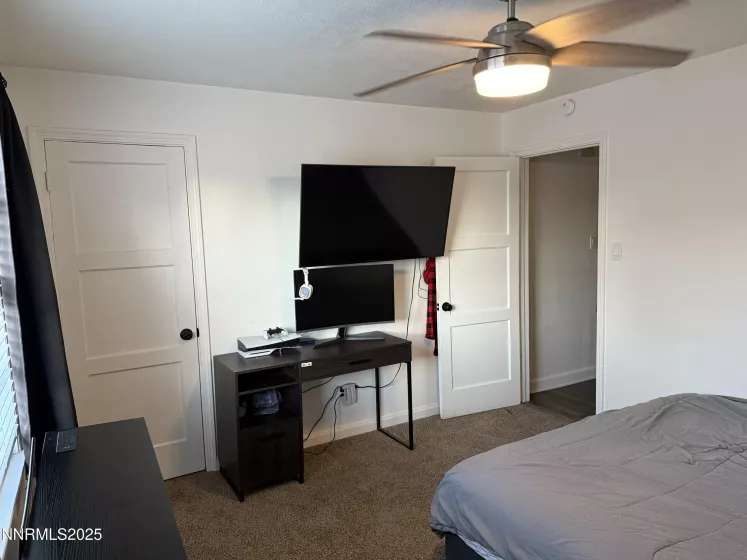 345 H, Sparks, Nevada 89431, 3 Bedrooms Bedrooms, ,2 BathroomsBathrooms,Residential,Residential,H,250052896