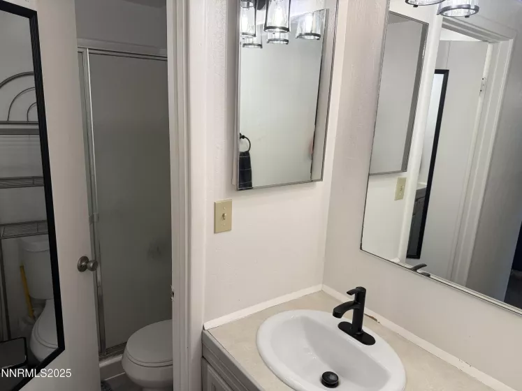 345 H, Sparks, Nevada 89431, 3 Bedrooms Bedrooms, ,2 BathroomsBathrooms,Residential,Residential,H,250052896