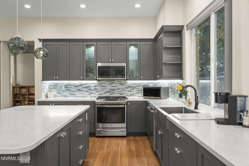 490 Norfolk, Carson City, Nevada 89703, 3 Bedrooms Bedrooms, ,3 BathroomsBathrooms,Residential,Residential,Norfolk,250052898