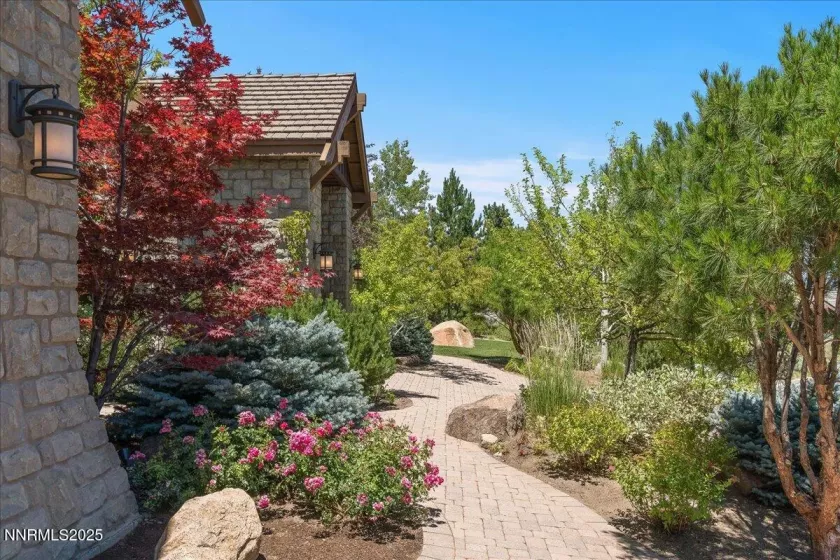 5695 Alpinista, Reno, Nevada 89511, 4 Bedrooms Bedrooms, ,5 BathroomsBathrooms,Residential,Residential,Alpinista,250052899