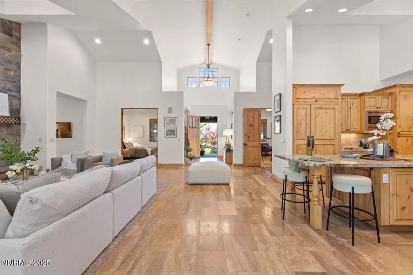 5695 Alpinista, Reno, Nevada 89511, 4 Bedrooms Bedrooms, ,5 BathroomsBathrooms,Residential,Residential,Alpinista,250052899