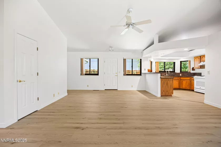 3455 Rocky Ridge, Sparks, Nevada 89431, 4 Bedrooms Bedrooms, ,2 BathroomsBathrooms,Residential,Residential,Rocky Ridge,250052900