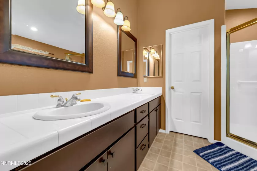 6248 Golden Meadow, Reno, Nevada 89519, 3 Bedrooms Bedrooms, ,3 BathroomsBathrooms,Residential,Residential,Golden Meadow,250052903