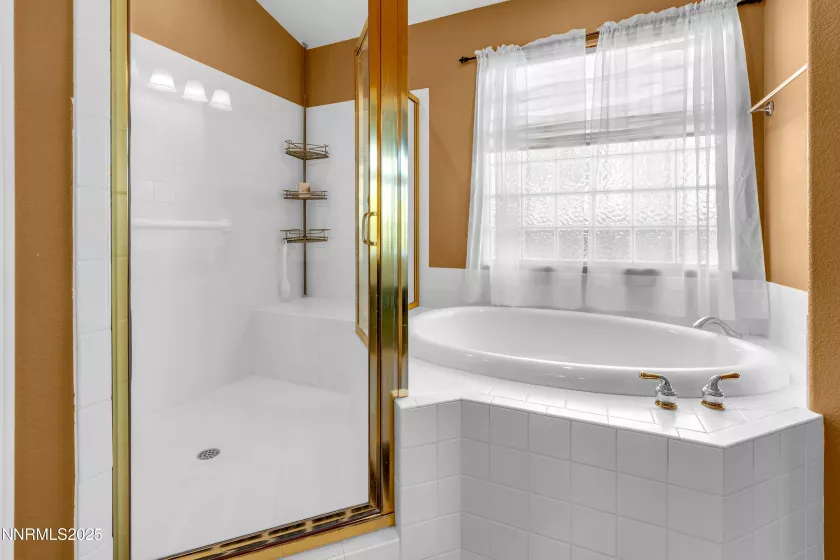 6248 Golden Meadow, Reno, Nevada 89519, 3 Bedrooms Bedrooms, ,3 BathroomsBathrooms,Residential,Residential,Golden Meadow,250052903