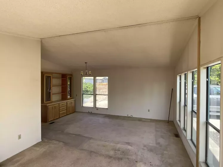 200 James Ct, Mound House, Nevada 89706, 2 Bedrooms Bedrooms, 9 Rooms Rooms,2 BathroomsBathrooms,Manufactured,Residential,59,James,250052904