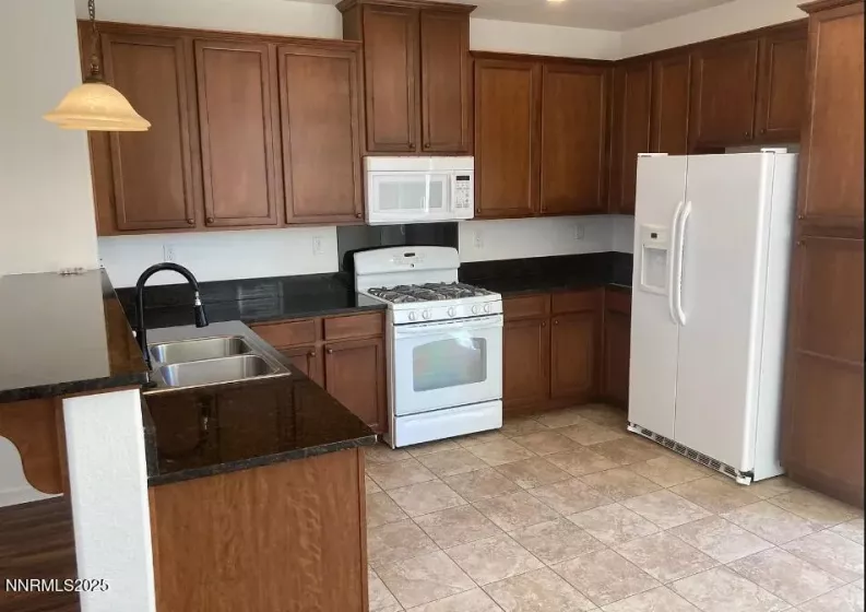 9140 Raytheon, Reno, Nevada 89506, 3 Bedrooms Bedrooms, ,2 BathroomsBathrooms,Residential Lease,Manufactured,Raytheon,250052918
