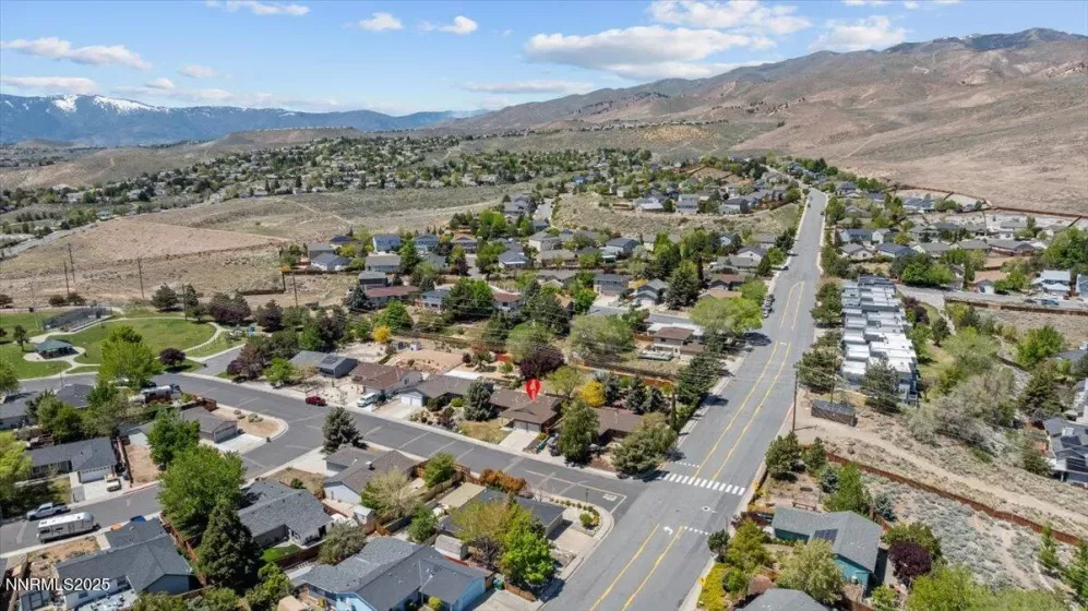 3996 Buckingham, Reno, Nevada 89503, 3 Bedrooms Bedrooms, ,2 BathroomsBathrooms,Residential,Residential,Buckingham,250052921