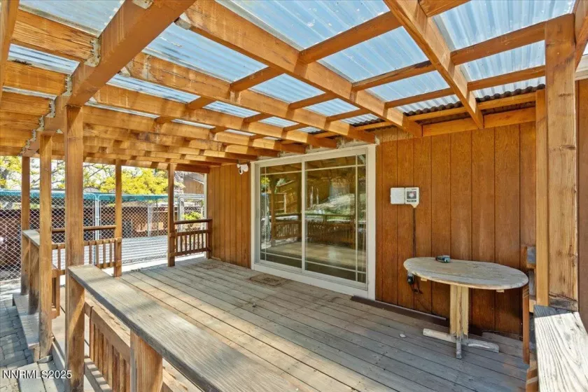 3996 Buckingham, Reno, Nevada 89503, 3 Bedrooms Bedrooms, ,2 BathroomsBathrooms,Residential,Residential,Buckingham,250052921