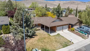 3996 Buckingham, Reno, Nevada 89503, 3 Bedrooms Bedrooms, ,2 BathroomsBathrooms,Residential,Residential,Buckingham,250052921