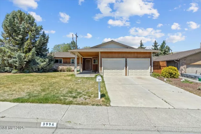 3996 Buckingham, Reno, Nevada 89503, 3 Bedrooms Bedrooms, ,2 BathroomsBathrooms,Residential,Residential,Buckingham,250052921