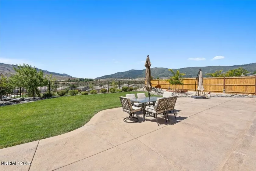 8350 Simsbury, Verdi, Nevada 89439, 4 Bedrooms Bedrooms, ,3 BathroomsBathrooms,Residential,Residential,Simsbury,250052927