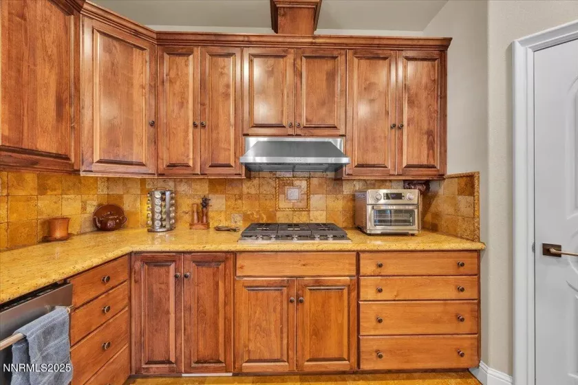 1962 Comstock, Gardnerville, Nevada 89410, 3 Bedrooms Bedrooms, ,2 BathroomsBathrooms,Residential,Residential,Comstock,250052924