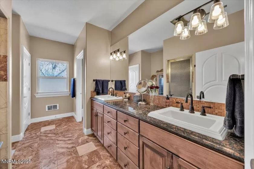 1962 Comstock, Gardnerville, Nevada 89410, 3 Bedrooms Bedrooms, ,2 BathroomsBathrooms,Residential,Residential,Comstock,250052924