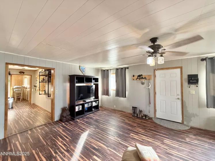 195 Pleasant Hill, Battle Mountain, Nevada 89820, 3 Bedrooms Bedrooms, ,2 BathroomsBathrooms,Residential,Residential,Pleasant Hill,250052928