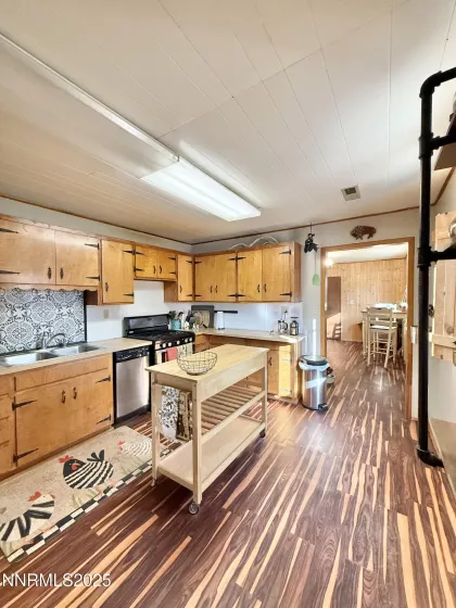 195 Pleasant Hill, Battle Mountain, Nevada 89820, 3 Bedrooms Bedrooms, ,2 BathroomsBathrooms,Residential,Residential,Pleasant Hill,250052928