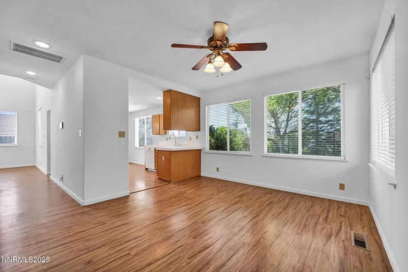 2685 Glen Eagles, Reno, Nevada 89523, 4 Bedrooms Bedrooms, ,3 BathroomsBathrooms,Residential,Residential,Glen Eagles,250052932