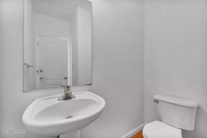 2685 Glen Eagles, Reno, Nevada 89523, 4 Bedrooms Bedrooms, ,3 BathroomsBathrooms,Residential,Residential,Glen Eagles,250052932