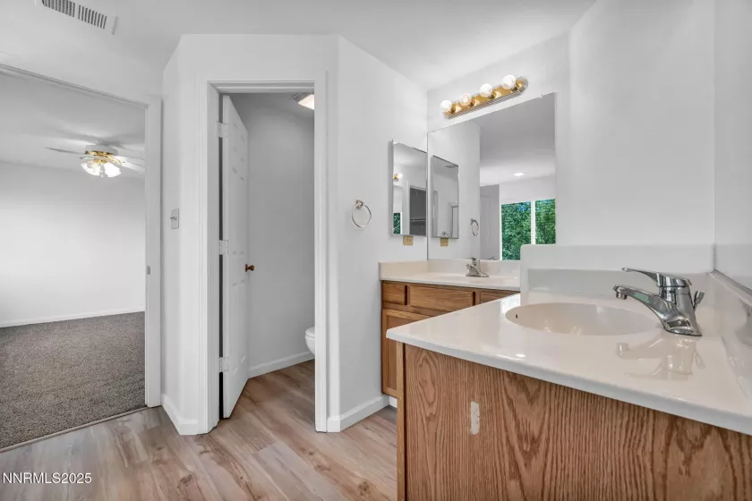 2685 Glen Eagles, Reno, Nevada 89523, 4 Bedrooms Bedrooms, ,3 BathroomsBathrooms,Residential,Residential,Glen Eagles,250052932