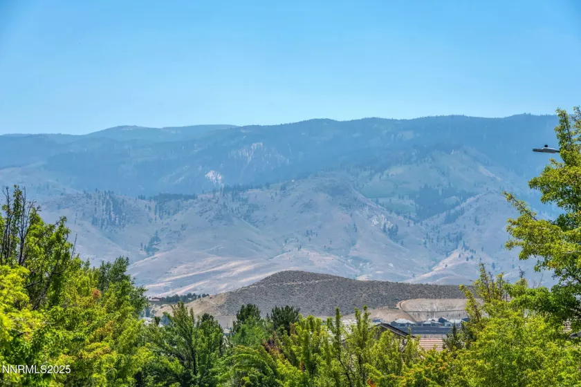 2685 Glen Eagles, Reno, Nevada 89523, 4 Bedrooms Bedrooms, ,3 BathroomsBathrooms,Residential,Residential,Glen Eagles,250052932