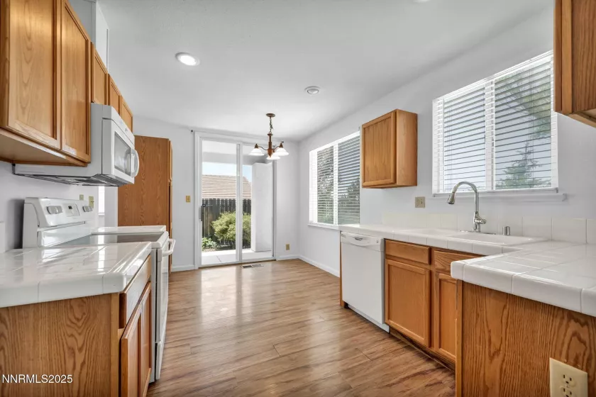 2685 Glen Eagles, Reno, Nevada 89523, 4 Bedrooms Bedrooms, ,3 BathroomsBathrooms,Residential,Residential,Glen Eagles,250052932