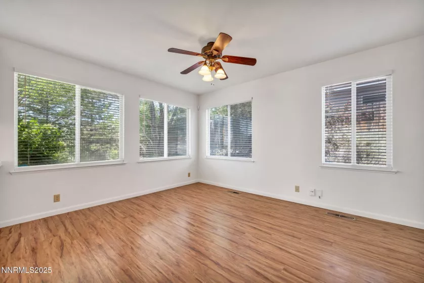 2685 Glen Eagles, Reno, Nevada 89523, 4 Bedrooms Bedrooms, ,3 BathroomsBathrooms,Residential,Residential,Glen Eagles,250052932