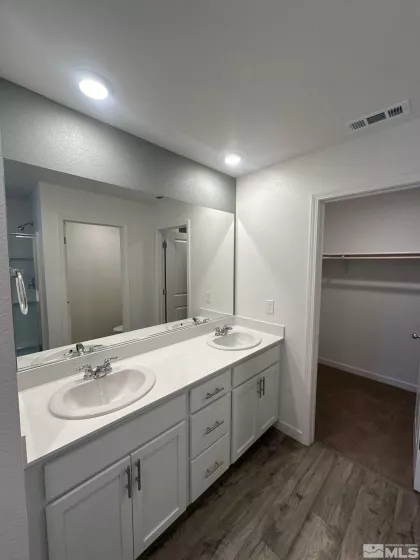 420 Summer Triangle, Reno, Nevada 89506, 4 Bedrooms Bedrooms, ,3 BathroomsBathrooms,Residential Lease,Manufactured,Summer Triangle,250052934