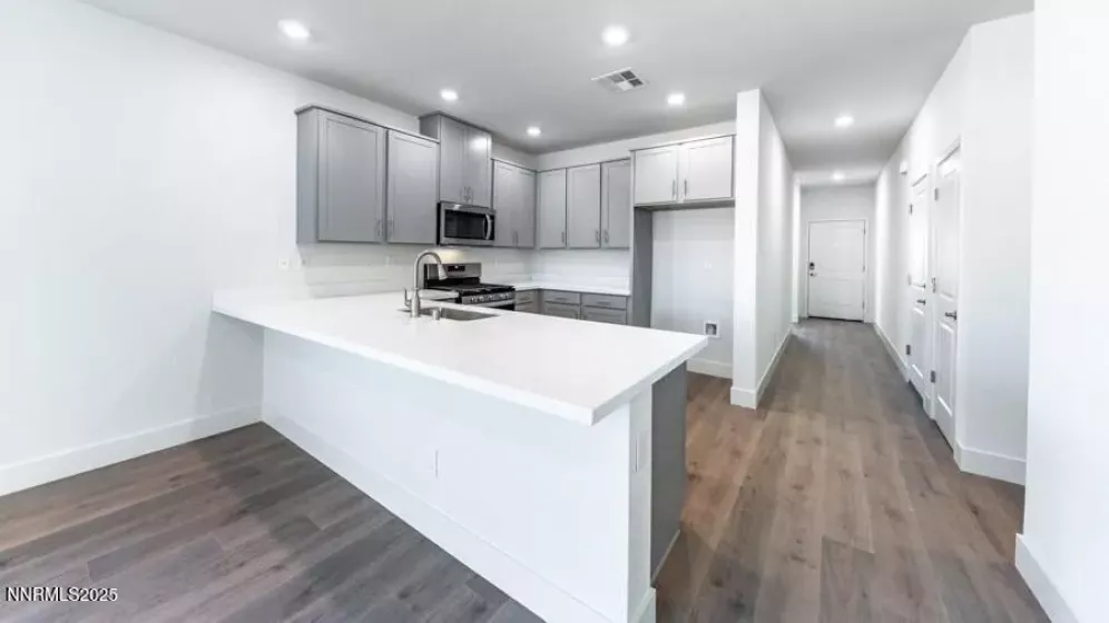 1318 Coco, Carson City, Nevada 89705, 3 Bedrooms Bedrooms, ,2 BathroomsBathrooms,Residential,Residential,Coco,250052938