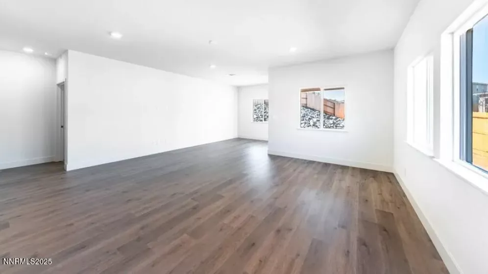1318 Coco, Carson City, Nevada 89705, 3 Bedrooms Bedrooms, ,2 BathroomsBathrooms,Residential,Residential,Coco,250052938