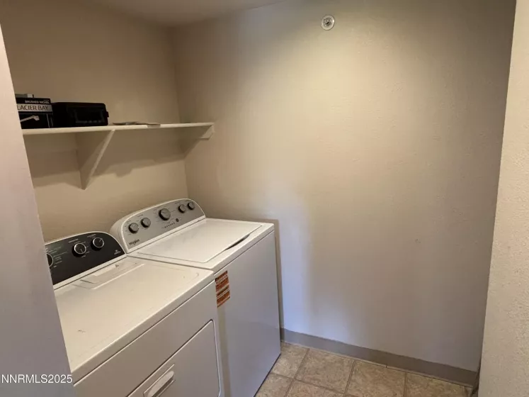 6850 Sharlands, Reno, Nevada 89523, 2 Bedrooms Bedrooms, ,2 BathroomsBathrooms,Residential,Residential,Sharlands,250052946