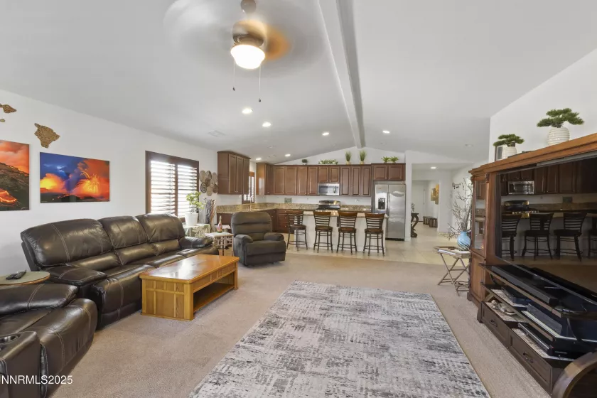 7797 Rhythm, Sparks, Nevada 89436, 4 Bedrooms Bedrooms, ,2 BathroomsBathrooms,Residential,Residential,Rhythm,250052949