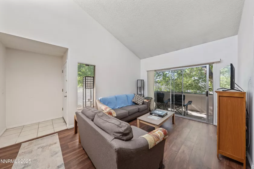 2629 Sunny Slope, Sparks, Nevada 89434, 2 Bedrooms Bedrooms, ,2 BathroomsBathrooms,Residential,Residential,Sunny Slope,250052952