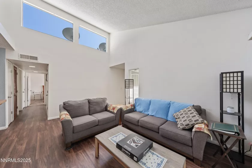 2629 Sunny Slope, Sparks, Nevada 89434, 2 Bedrooms Bedrooms, ,2 BathroomsBathrooms,Residential,Residential,Sunny Slope,250052952